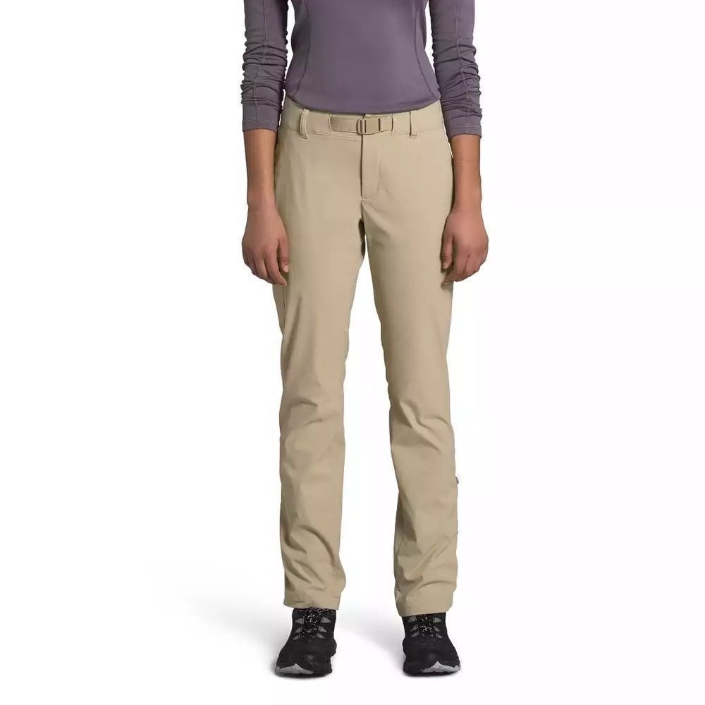 *NWT* The North Face Paramount Mid-Rise Pant — Size 6